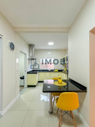 Imagem Casa com 3 Quartos à Venda, 178 m² em Amizade - Jaraguá Do Sul