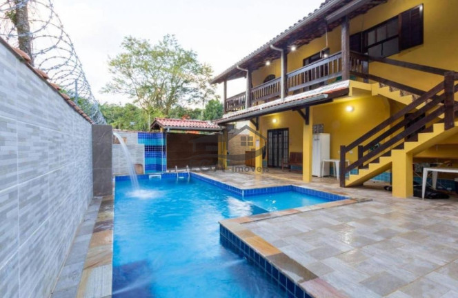 Casa com 3 Quartos à Venda, 204 m² em Boiçucanga - São Sebastião
