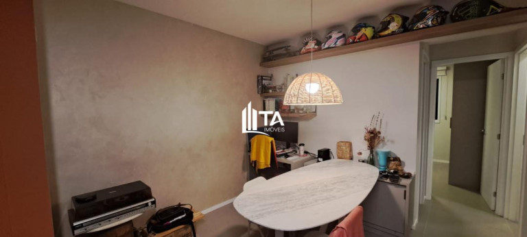 Imagem Imóvel com 2 Quartos à Venda, 57 m² em Centro - Campinas