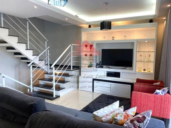 Imagem Casa com 3 Quartos à Venda, 275 m² em Horto Santo Antonio - Jundiaí Imagem Casa com 3 Quartos à Venda, 275 m² em Horto Santo Antonio - Jundiaí