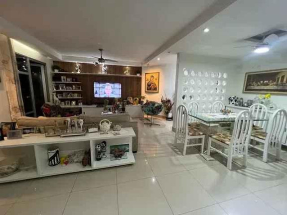 Imagem Apartamento com 4 Quartos à Venda, 129 m² em Pitangueiras - Guarujá Imagem Apartamento com 4 Quartos à Venda, 129 m² em Pitangueiras - Guarujá