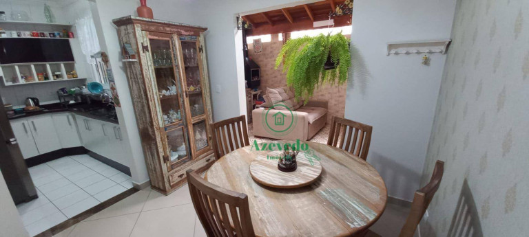 Imagem Sobrado com 3 Quartos à Venda, 117 m² em Jardim Flor Do Campo - Guarulhos Imagem Sobrado com 3 Quartos à Venda, 117 m² em Jardim Flor Do Campo - Guarulhos