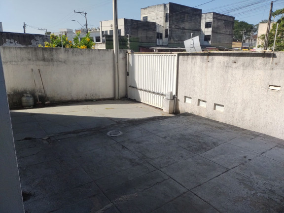 Imagem Imóvel com 3 Quartos para Alugar, 248 m² em Centro - Araruama