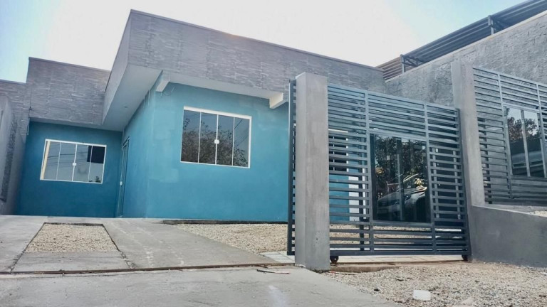 Casa com 2 Quartos à Venda, 43 m² em Iguaçu - Araucaria