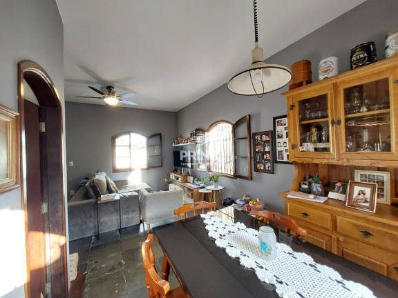 Imagem Casa com 4 Quartos à Venda, 244 m² em Caputera - Caraguatatuba Imagem Casa com 4 Quartos à Venda, 244 m² em Caputera - Caraguatatuba
