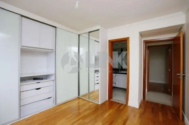 Imagem Apartamento com 3 Quartos à Venda, 108 m² em Tristeza - Porto Alegre Imagem Apartamento com 3 Quartos à Venda, 108 m² em Tristeza - Porto Alegre
