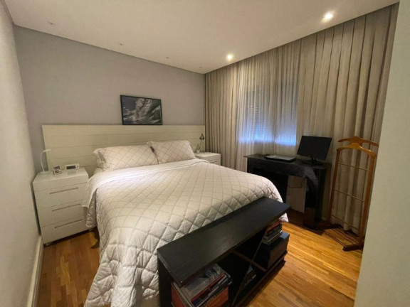 Imagem Imóvel com 3 Quartos à Venda, 144 m² em Campo Belo - São Paulo Imagem Imóvel com 3 Quartos à Venda, 144 m² em Campo Belo - São Paulo