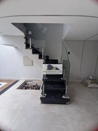 Imagem Casa com 3 Quartos à Venda, 300 m² em Jardim Santa Clara - Guarulhos Imagem Casa com 3 Quartos à Venda, 300 m² em Jardim Santa Clara - Guarulhos