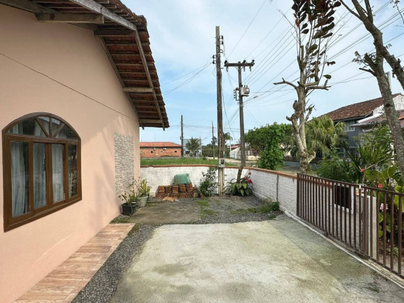 Imagem Casa com 5 Quartos à Venda, 135 m² em Costeira - Balneário Barra Do Sul