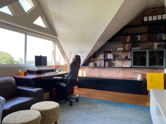 Imagem Casa de Condomínio com 3 Quartos à Venda, 200 m² em Santa Felicidade - Curitiba