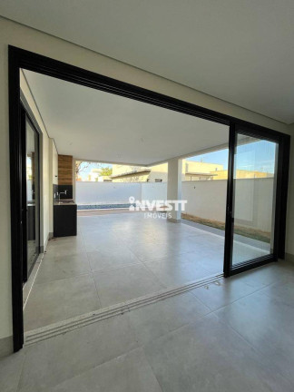 Imagem Casa com 4 Quartos à Venda, 304 m² em Portal Do Sol Green - Goiânia Imagem Casa com 4 Quartos à Venda, 304 m² em Portal Do Sol Green - Goiânia