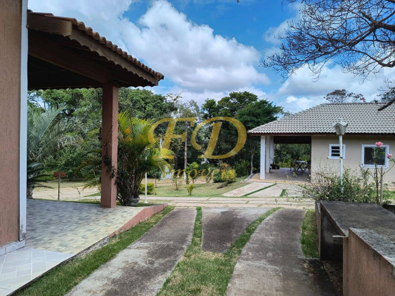 Imagem Casa de Condomínio com 2 Quartos à Venda, 1.100 m² em Mairiporã