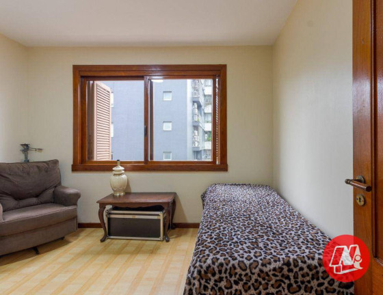 Imagem Cobertura com 3 Quartos à Venda, 244 m² em Petrópolis - Porto Alegre