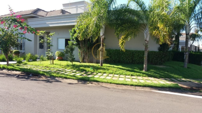 Casa com 3 Quartos à Venda, 220 m² em Parque Residencial Damha V - São José Do Rio Preto
