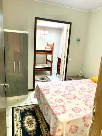 Imagem Casa com 3 Quartos à Venda, 250 m² em Jardim Beira Mar - Capao Da Canoa Imagem Casa com 3 Quartos à Venda, 250 m² em Jardim Beira Mar - Capao Da Canoa