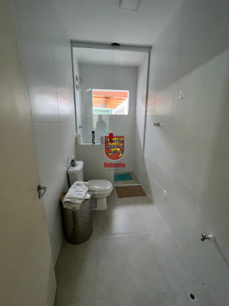 Imagem Casa com 3 Quartos à Venda, 395 m² em Estreito - Florianópolis