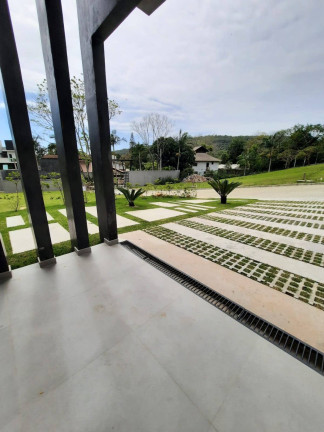 Imagem Casa com 3 Quartos à Venda, 258 m² em Taquaras - Balneário Camboriú Imagem Casa com 3 Quartos à Venda, 258 m² em Taquaras - Balneário Camboriú