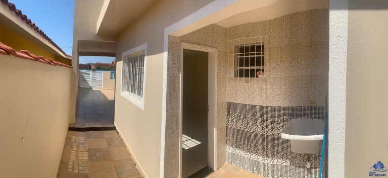 Imagem Casa com 2 Quartos à Venda, 108 m² em Jd Palmeiras - Praia Do Gaivota - Itanhaém Imagem Casa com 2 Quartos à Venda, 108 m² em Jd Palmeiras - Praia Do Gaivota - Itanhaém