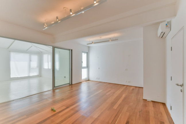 Imagem Casa com 4 Quartos à Venda, 345 m² em água Branca - São Paulo Imagem Casa com 4 Quartos à Venda, 345 m² em água Branca - São Paulo