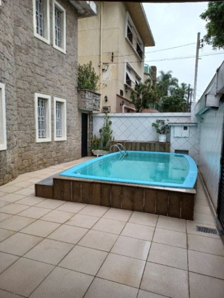 Sobrado com 5 Quartos para Alugar, 350 m² em Embaré - Santos