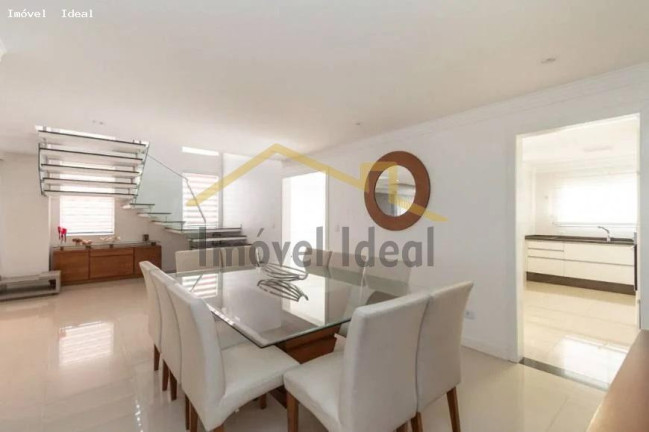 Imagem Casa com 5 Quartos à Venda, 317 m² em Santa Felicidade - Curitiba