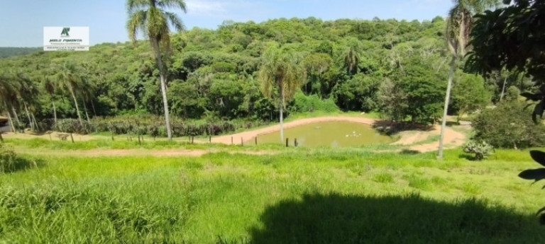 Imagem Chácara com 2 Quartos à Venda, 15.000 m² em Sebandilha - Mairinque