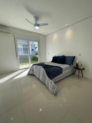 Imagem Casa com 3 Quartos à Venda, 195 m² em Xangri-lá - Xangri-la