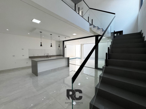 Imagem Sobrado com 4 Quartos à Venda, 300 m² em Centro - Arujá Imagem Sobrado com 4 Quartos à Venda, 300 m² em Centro - Arujá