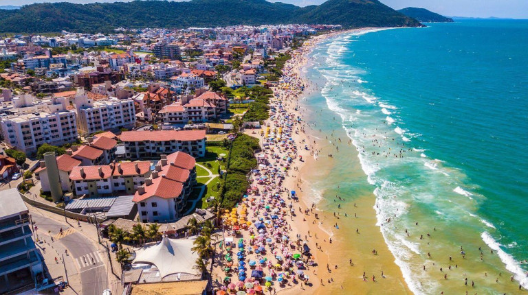 Imagem Imóvel com 2 Quartos para Alugar,  em Ingleses Do Rio Vermelho - Florianópolis