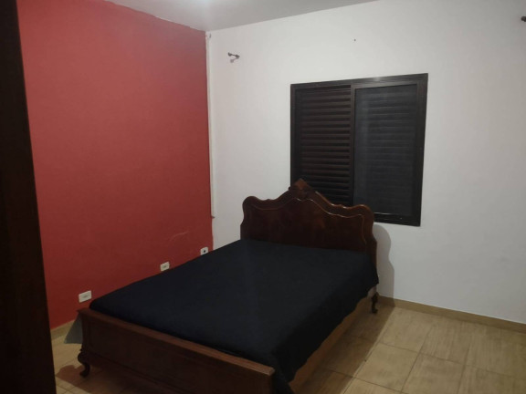 Foto do imóvel Casa com 4 Quartos à Venda, 210 m² em Enseada - Guarujá