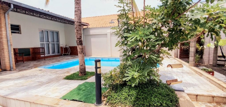 Imagem Casa com 3 Quartos à Venda, 292 m² em Green Village - Nova Odessa Imagem Casa com 3 Quartos à Venda, 292 m² em Green Village - Nova Odessa