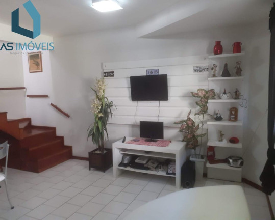 Imagem Casa de Condomínio com 2 Quartos à Venda, 96 m² em Foguete - Cabo Frio