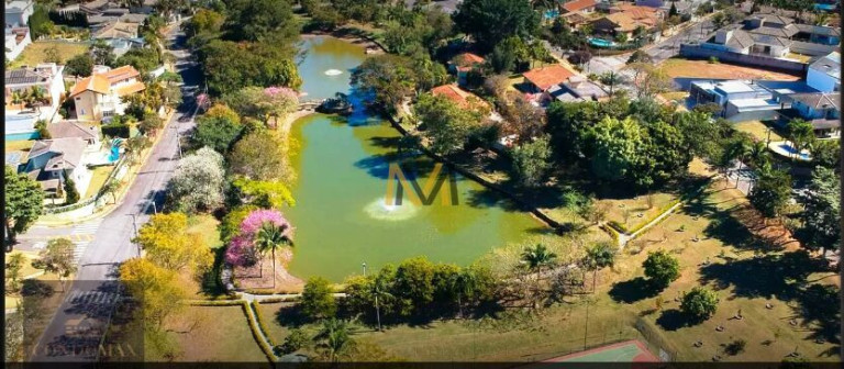 Terreno à Venda, 826 m² em Condominio Residencial Shamballa I - Atibaia
