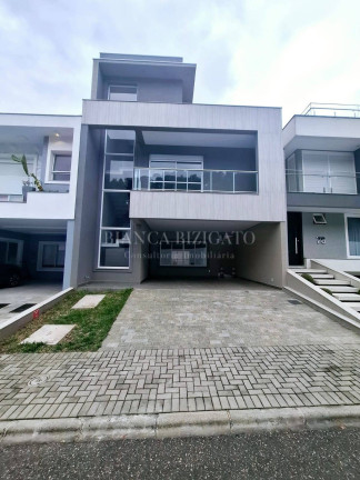 Imagem Casa com 4 Quartos à Venda, 281 m² em Uberaba - Curitiba Imagem Casa com 4 Quartos à Venda, 281 m² em Uberaba - Curitiba
