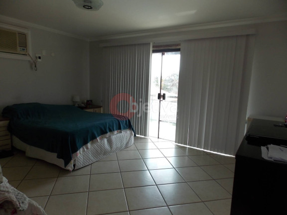 Imagem Casa com 5 Quartos à Venda, 700 m² em Palmeiras - Cabo Frio Imagem Casa com 5 Quartos à Venda, 700 m² em Palmeiras - Cabo Frio