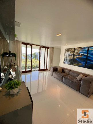 Imagem Casa com 3 Quartos à Venda, 196 m² em Sim - Feira De Santana