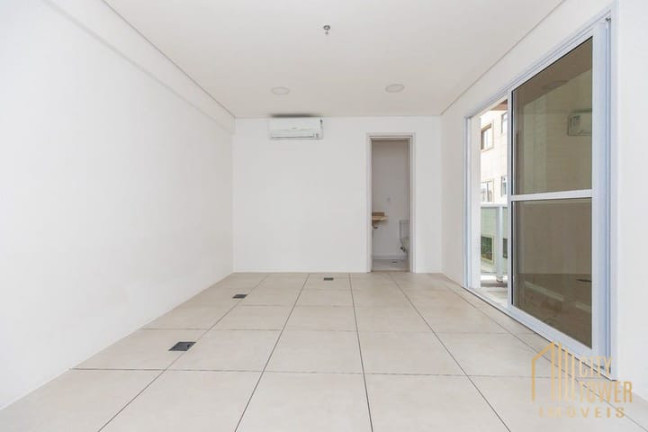 Sala Comercial à Venda, 44 m² em Vila Clementino - São Paulo