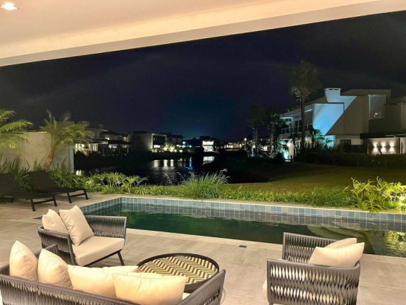 Imagem Casa de Condomínio com 5 Quartos à Venda, 464 m² em Centro - Xangri-lá