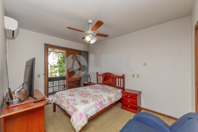 Imagem Apartamento com 3 Quartos à Venda, 165 m² em Petrópolis - Porto Alegre Imagem Apartamento com 3 Quartos à Venda, 165 m² em Petrópolis - Porto Alegre