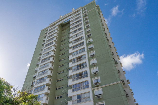 Imóvel com 3 Quartos à Venda,  em Petrópolis - Porto Alegre