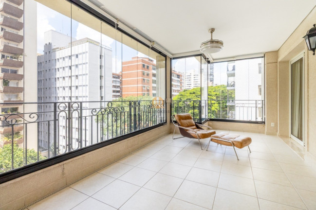 Imagem Imóvel com 4 Quartos à Venda, 304 m² em Santa Cecília - São Paulo Imagem Imóvel com 4 Quartos à Venda, 304 m² em Santa Cecília - São Paulo
