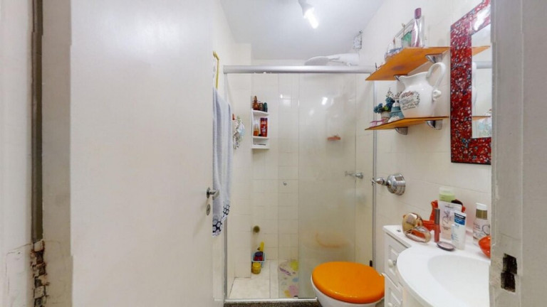 Imagem Imóvel com 2 Quartos à Venda, 99 m² em Laranjeiras - Rio De Janeiro Imagem Imóvel com 2 Quartos à Venda, 99 m² em Laranjeiras - Rio De Janeiro