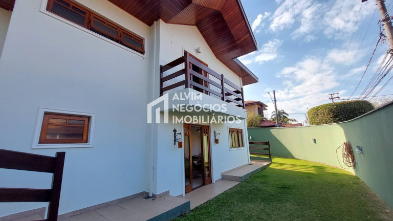 Imagem Sobrado com 3 Quartos à Venda, 240 m² em Urbanova I - São José Dos Campos Imagem Sobrado com 3 Quartos à Venda, 240 m² em Urbanova I - São José Dos Campos