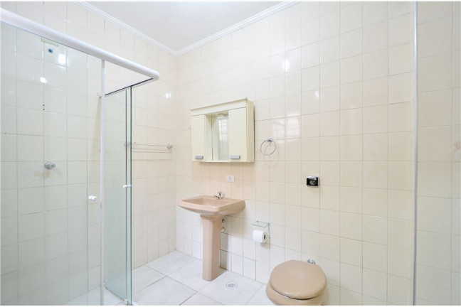 Imagem Casa com 3 Quartos à Venda,  em Vila Brasilina - São Paulo
