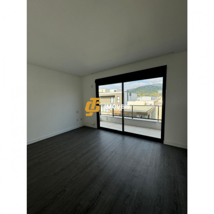 Imagem Casa com 4 Quartos à Venda, 225 m² em Caledônia - Camboriú Imagem Casa com 4 Quartos à Venda, 225 m² em Caledônia - Camboriú