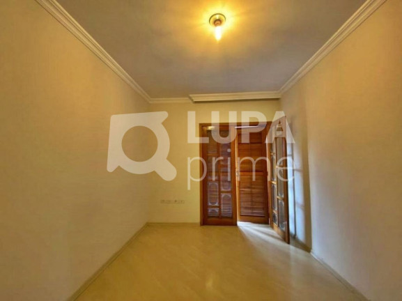 Imagem Casa com 3 Quartos à Venda, 332 m² em Tucuruvi - São Paulo