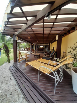 Imagem Casa com 6 Quartos à Venda, 260 m² em Mariscal - Bombinhas Imagem Casa com 6 Quartos à Venda, 260 m² em Mariscal - Bombinhas