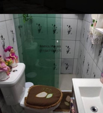 Imagem Imóvel com 4 Quartos à Venda,  em Jardim Vitória - Campo Limpo Paulista