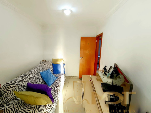 Imagem Imóvel com 3 Quartos à Venda, 90 m² em Heliópolis - Belo Horizonte