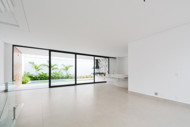 Imagem Casa de Condomínio com 3 Quartos à Venda, 331 m² em Planalto Paulista - São Paulo